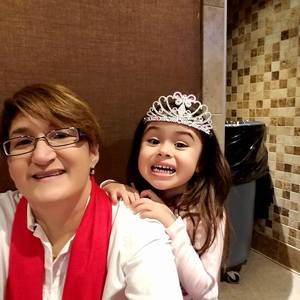 Meet your Posher, Maricelli